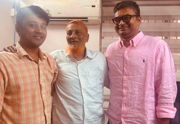 শাহীনের আব্বা ৭৮ বছর নোয়াখালী ।